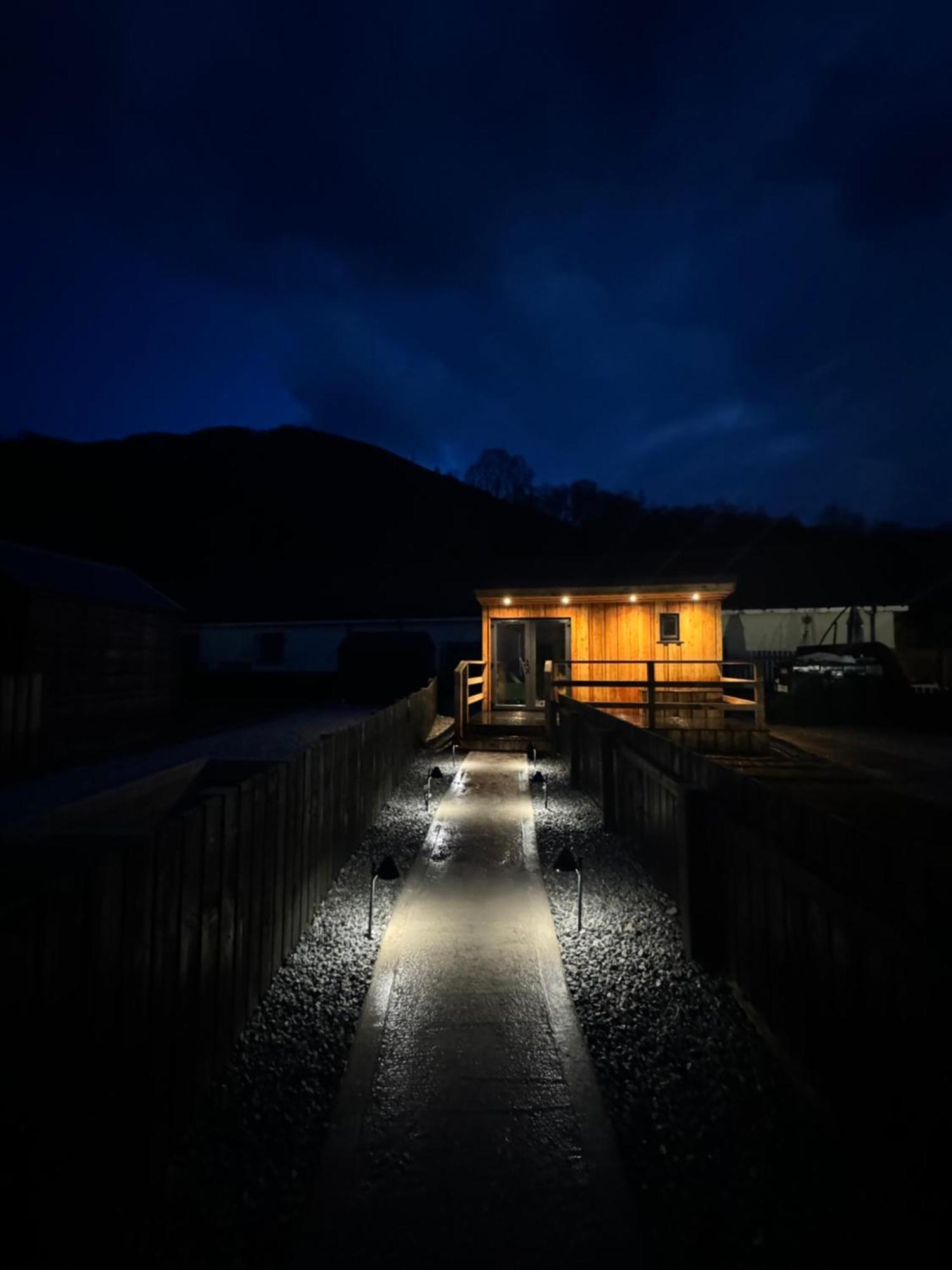 Collaidh Inn Inverlochy Buitenkant foto